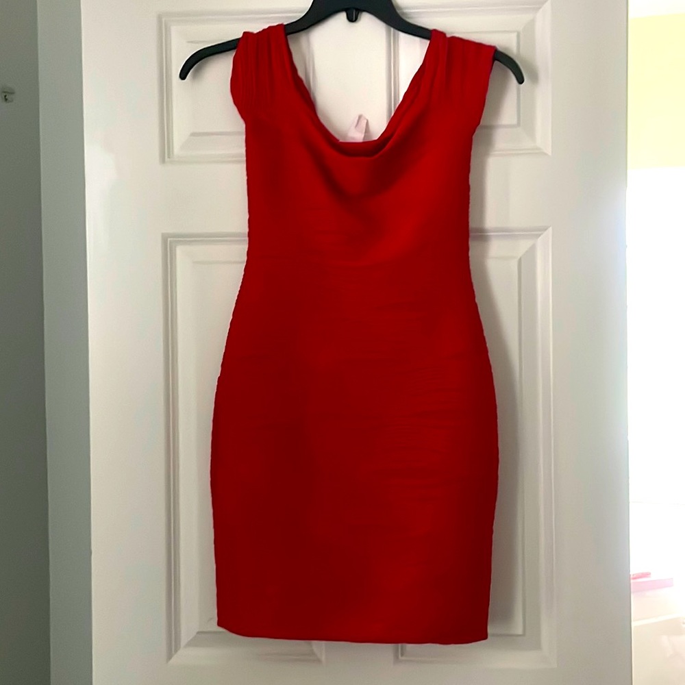 Bright red, Beautiful bodycon dress.